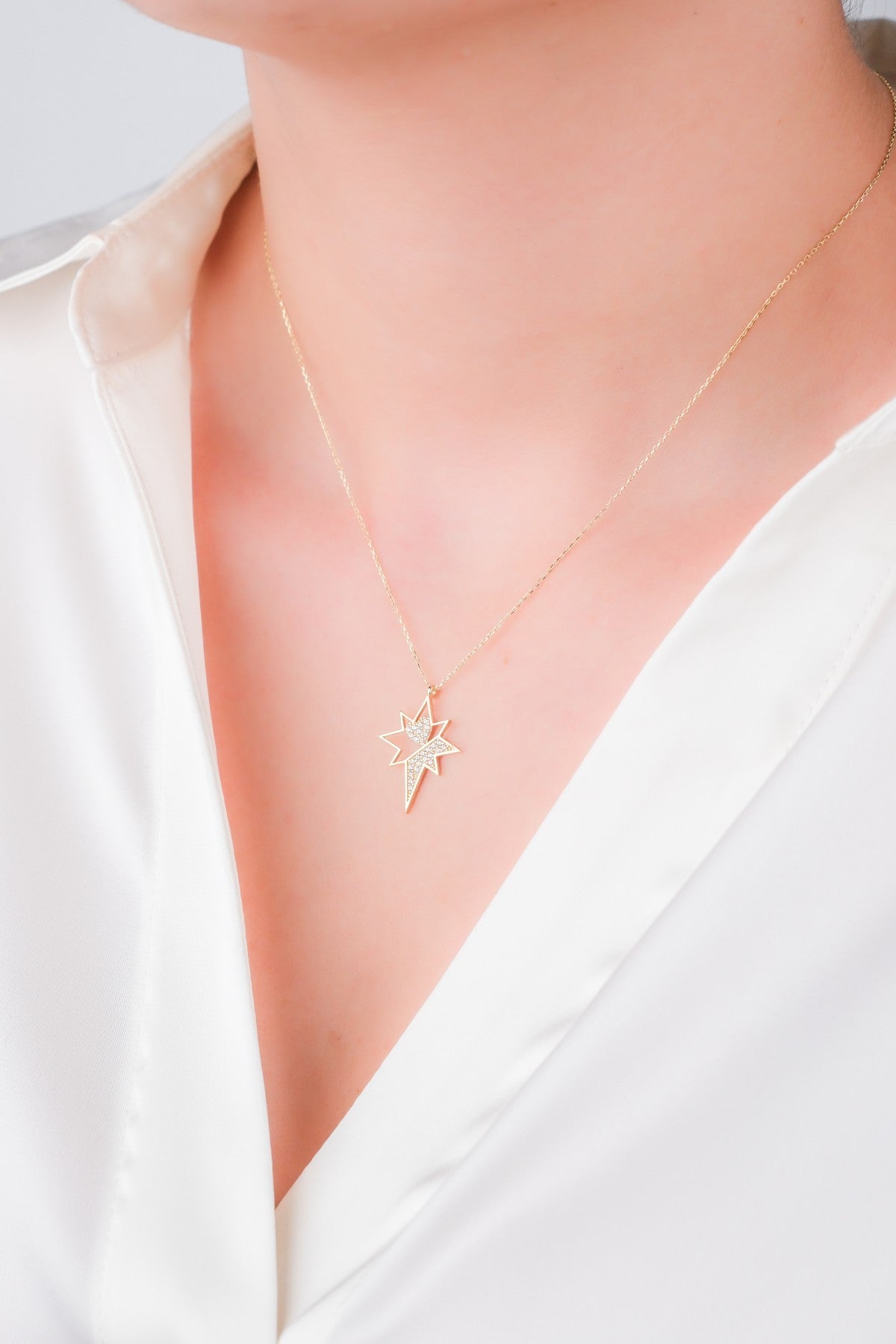 Taşlı Kuzey Yıldızı Kolye