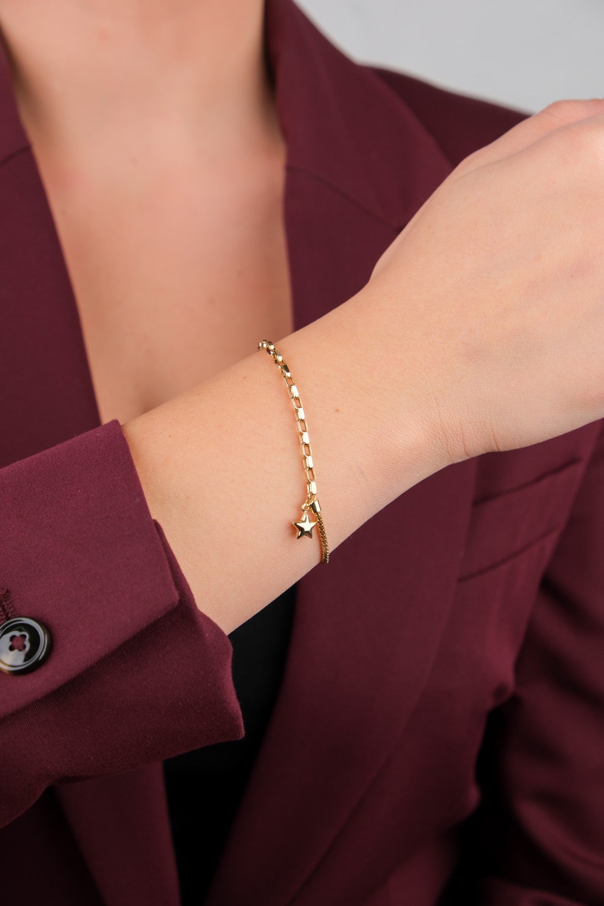 Bahçeşehir Mücevherat 14 Ayar Altın Bileklik - 14BL2377