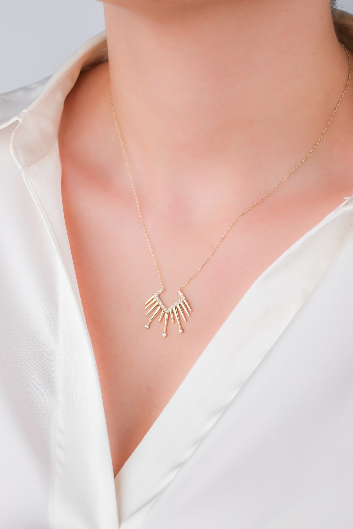 Fringe Pusula Kolye