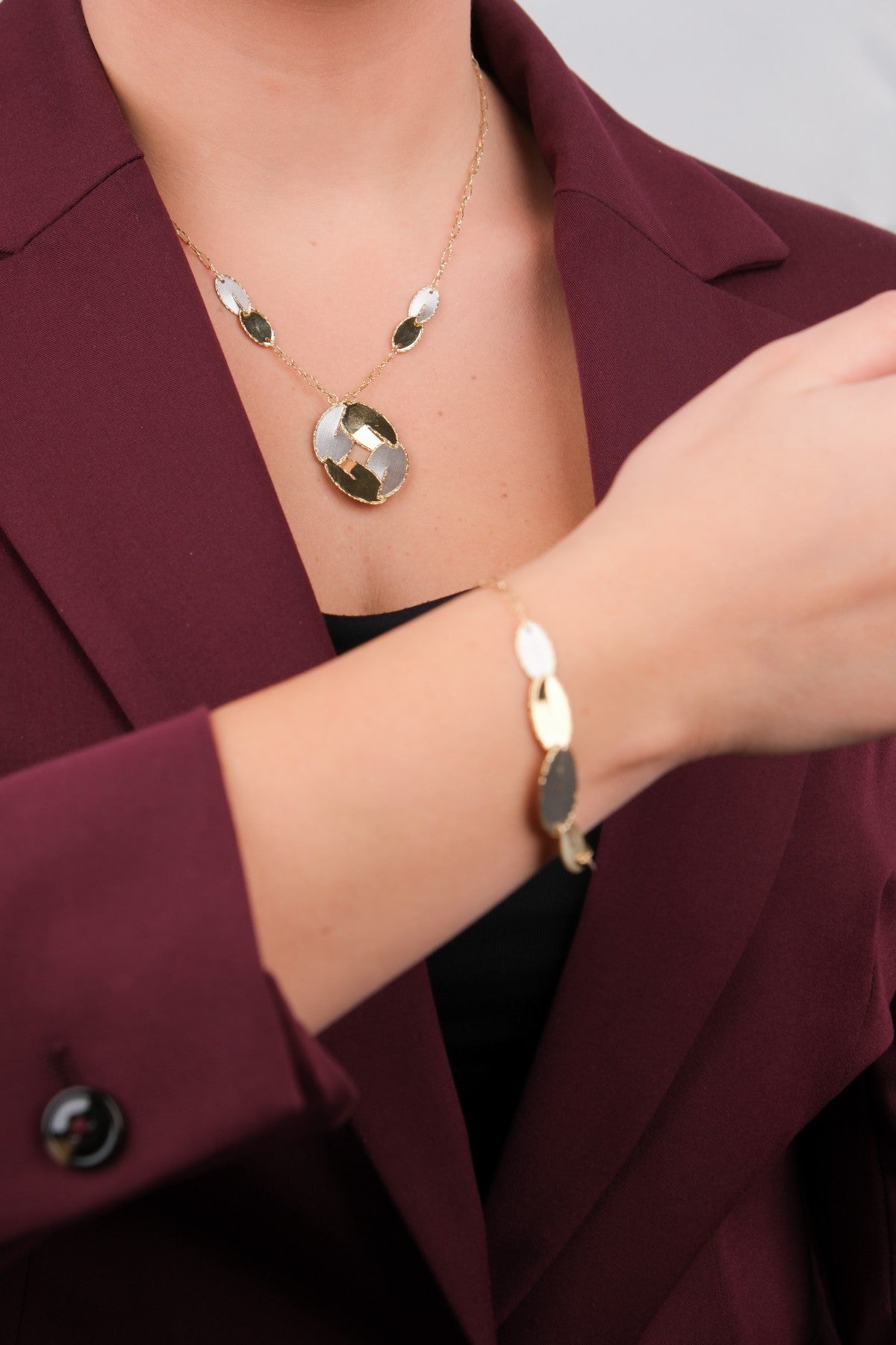 Bahçeşehir Mücevherat 14 Ayar Altın Set - 14KLY193614BL2427