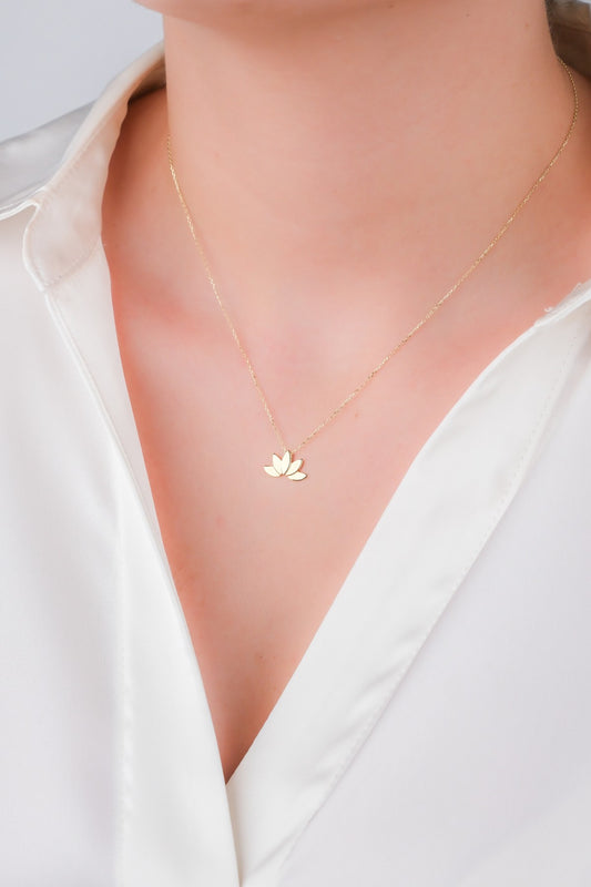 Lotus Kolye